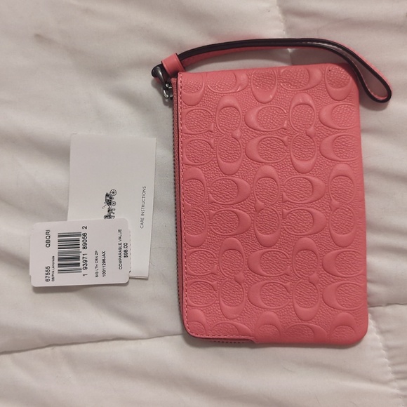 Coach wristlet Coral - Picture 2 of 3